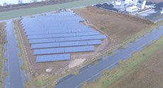 Solarpark Sprotta Luftaufnahme des Solarparks Sprotta kurz nach abgeschlossener Errichtung