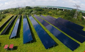 enviaTHERM_FotoPool_2021-0001-13-Pano Photovoltaikanlage Schkopau